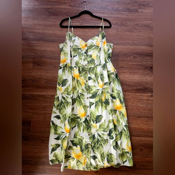 H&M Dresses & Skirts - H&M White Sundress with Green Leaf and Yellow Lemon Print